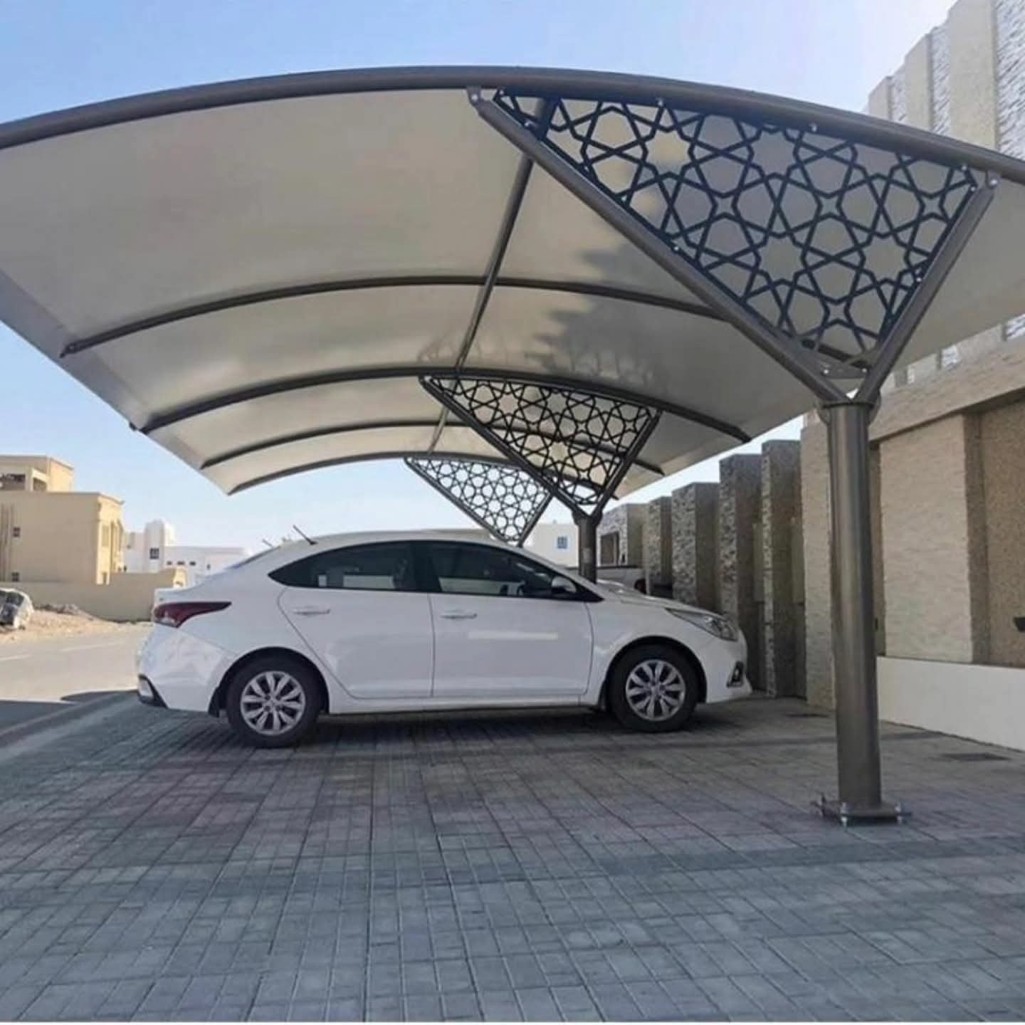 مظلات سيارات